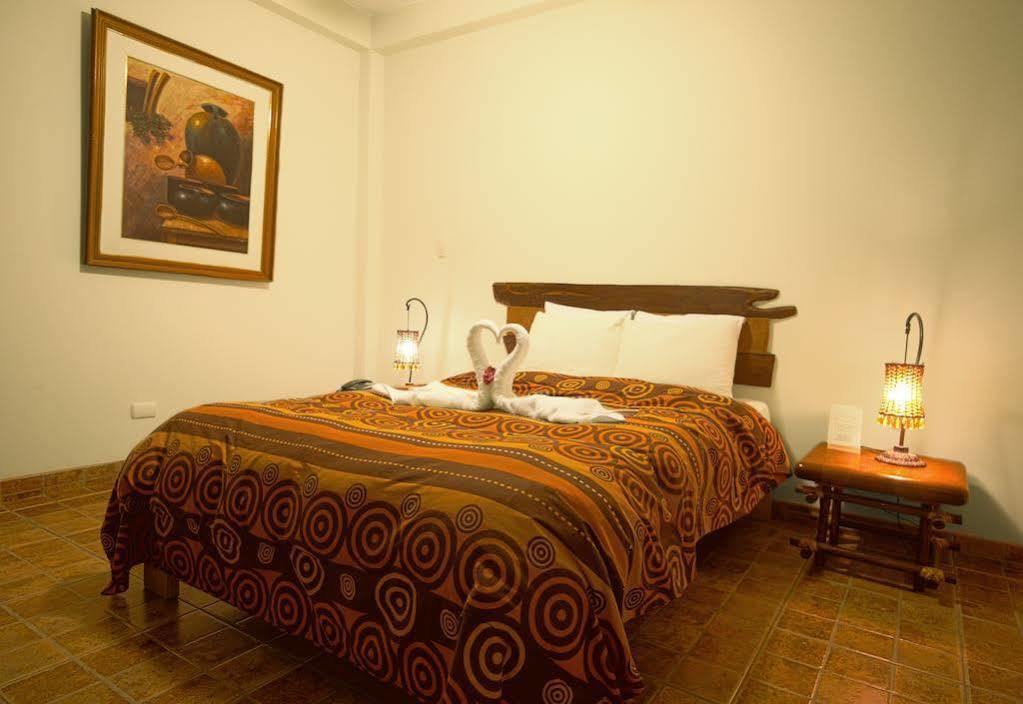 Hotel El Huacachinero Ica Extérieur photo